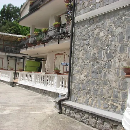 Elios Hotel 3*